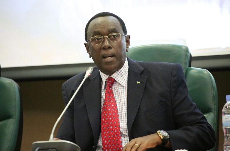 Perezida wa Sena, Bernard Makuza yasabye inzego zakoresheje nabi umutungo wa Leta kuwugaruza