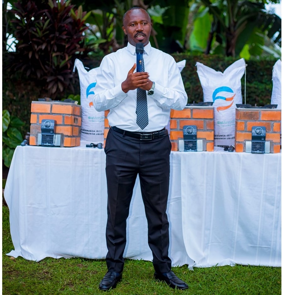 Meya Mulindwa Prosper yemeje ko ibicanwa bya BioMassters bifasha abaturage guteka neza no kugira isuku