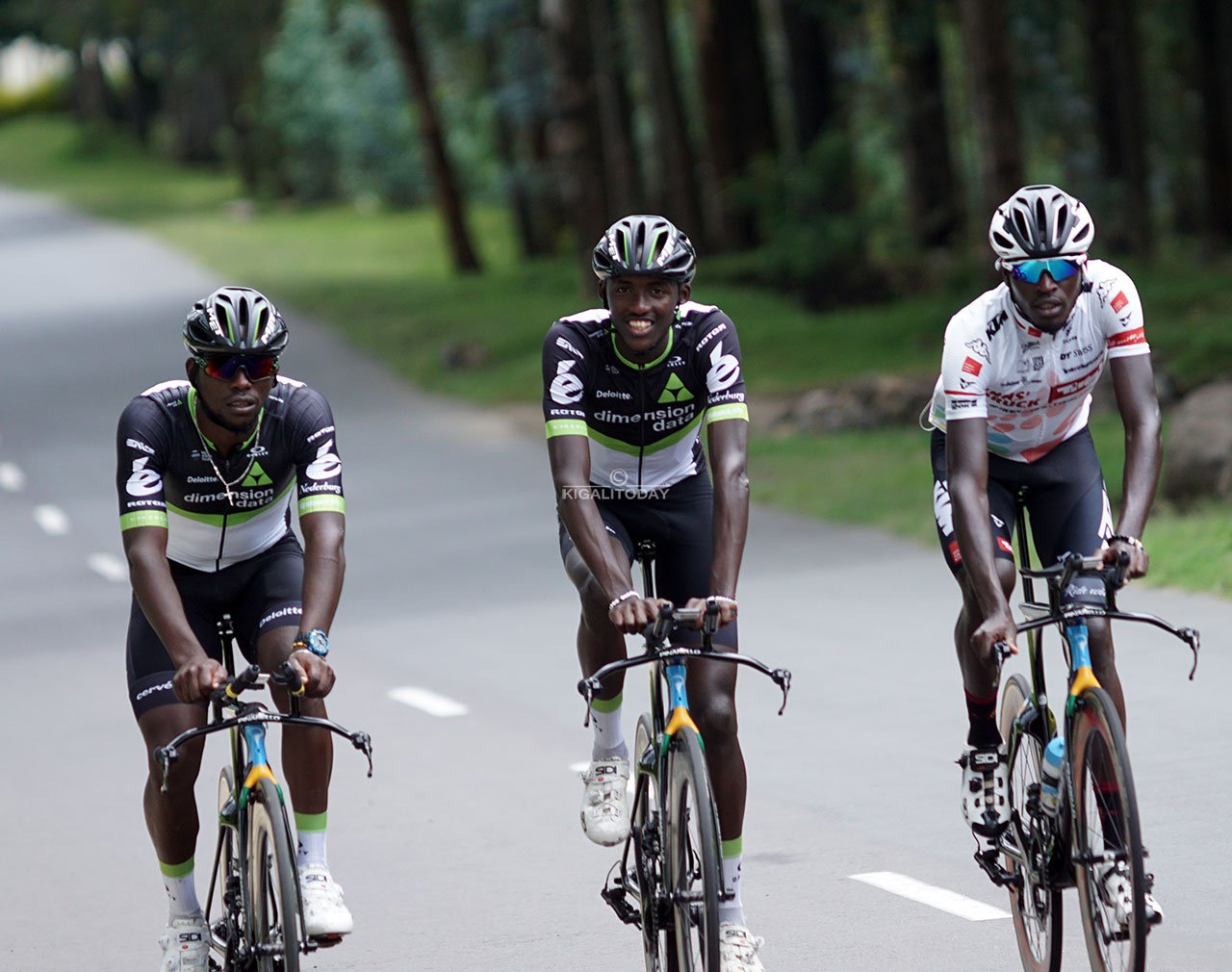 Areruya Joseph, Mugisha Samuel na Valens Ndayisenga mu Kinigi mu myitozo