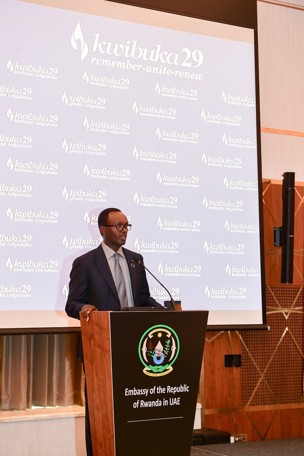Ambasaderi Emmanuel Hategeka