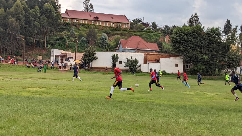 Uburyo bw'imikino bwifashishijwe mu gukebura abaturage kwitabira isuku no kurwanya imirire mibi