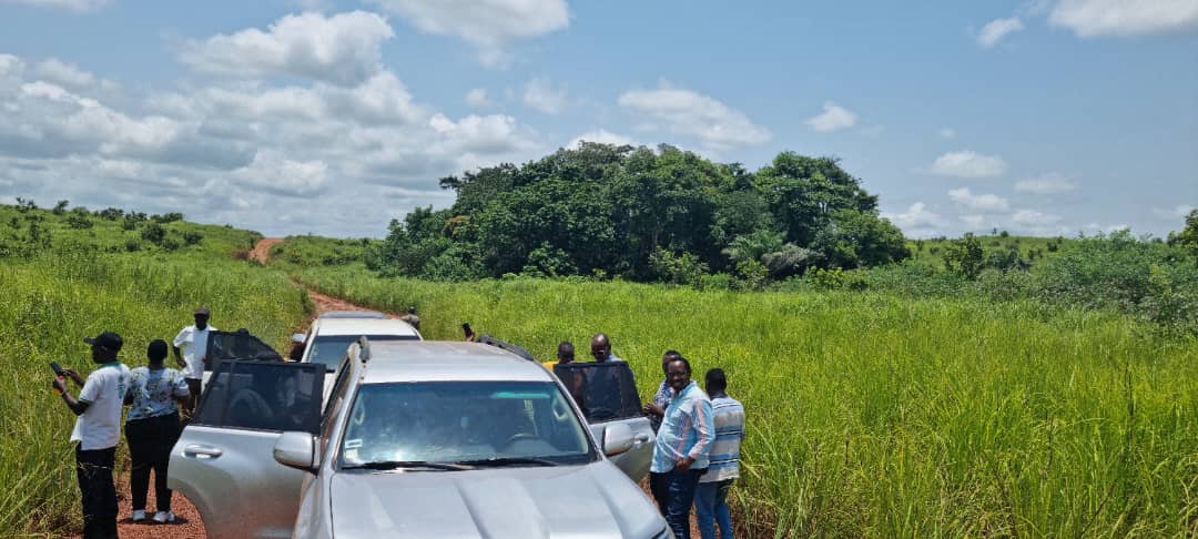 Aha bari bagiye gusura ubutaka