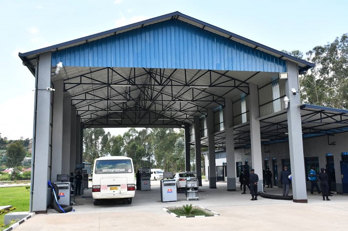 Iki kigo gisuzuma ubuziranenge bw'ibinyabiziga kiri mu mujyi rwagati wa Musanze kimaze igihe kitarenga umwaka gitangiye gutanga serivisi bikaba byarorohereje abafite ibinyabiziga kubisuzumishiriza hafi