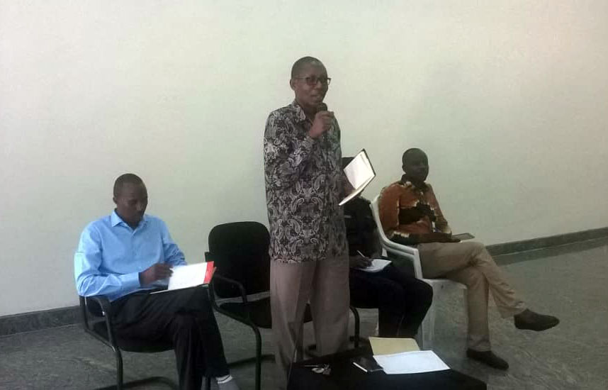 Umuvugizi wa RURA, ACP Tony Kuramba avuga ko RURA igiye gutanga amahugurwa kubatwara ubwato