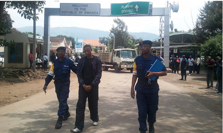 Aha Kamanzi yari atwawe na Polisi yo muri RDC avanywe mu Rwanda.