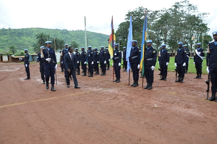 Uhagarariye Umunyamabanga Mukuru wa UN, agenzura abapolisi b'Abanyarwanda.