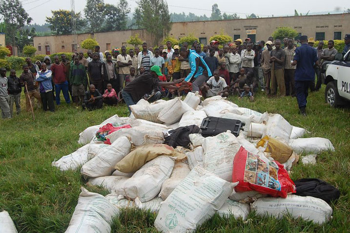 Uku niko ibiyobyabwenge biba bifunze mbere y'uko bimenwa.