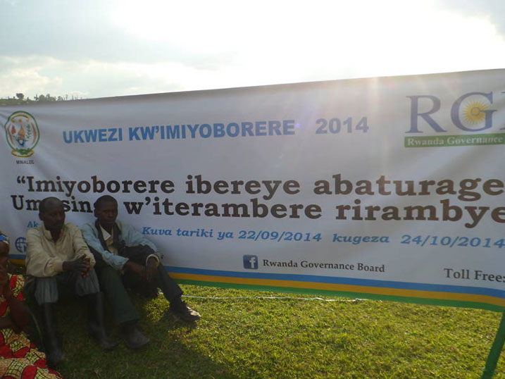 Insanganyamatsiko y'uku kwezi kuzarangira tariki 24/10/2014 ni "Imiyoborere ibereye abaturage, umusingi w'iterambere rirambye".