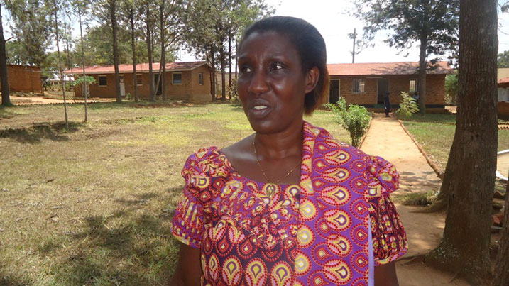 Umubyeyi Jolly avuga ko barimo gukora igenzura bagamije guca abiyitirira umwuga w'ubuvuzi gakondo.