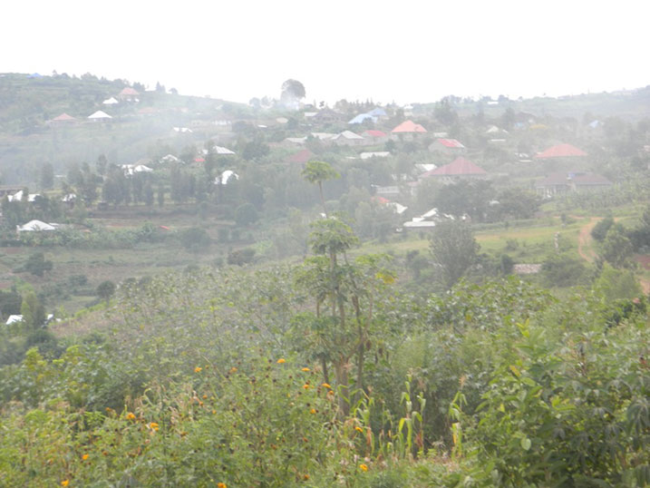 Abatuye Umudugudu wa Musebeya bari mu itsinda "Dutabarane" bibaza irengero ry'umutungo wabo.