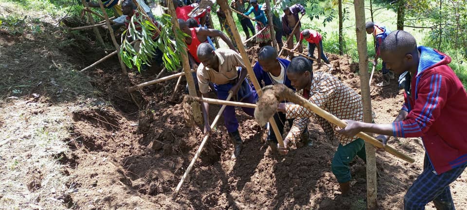 Hakozwe umuganda wo gushakisha indi mibiri yaba iri muri aka gace