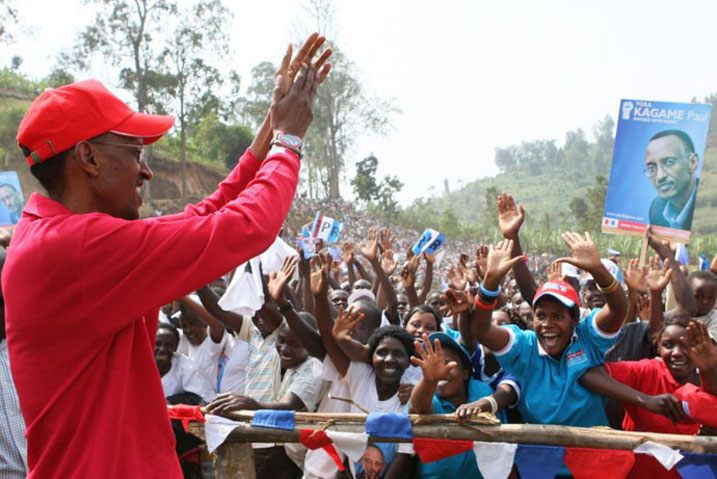 Umukandida wa FPR Paul Kagame yiyamamariza muri Rutsiro.
