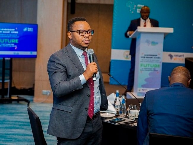 Umunyamabanga uhoraho muri Minisiteri y'Ikoranabuhanga na Inovasiyo, Yves Iradukunda