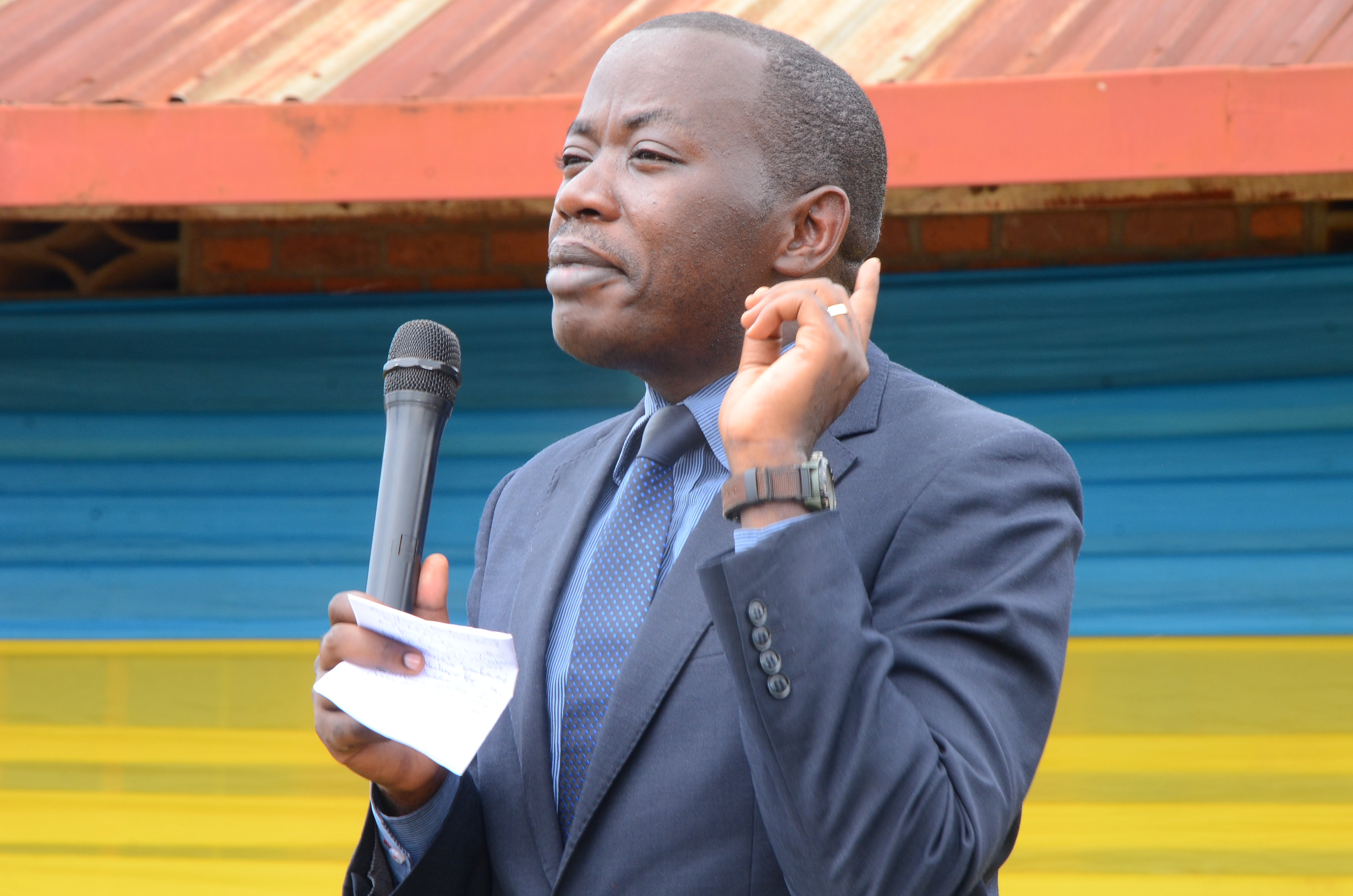 Umunyamabanga nshingwabikorwa w'Intara y'Uburengerazuba Habiyaremye Pierre Celestin