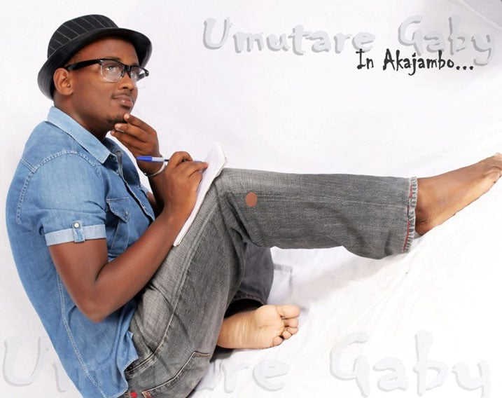 Umutare Gaby avuga ko kubura abashora imari mu muziki ari byo bituma adatera imbere.