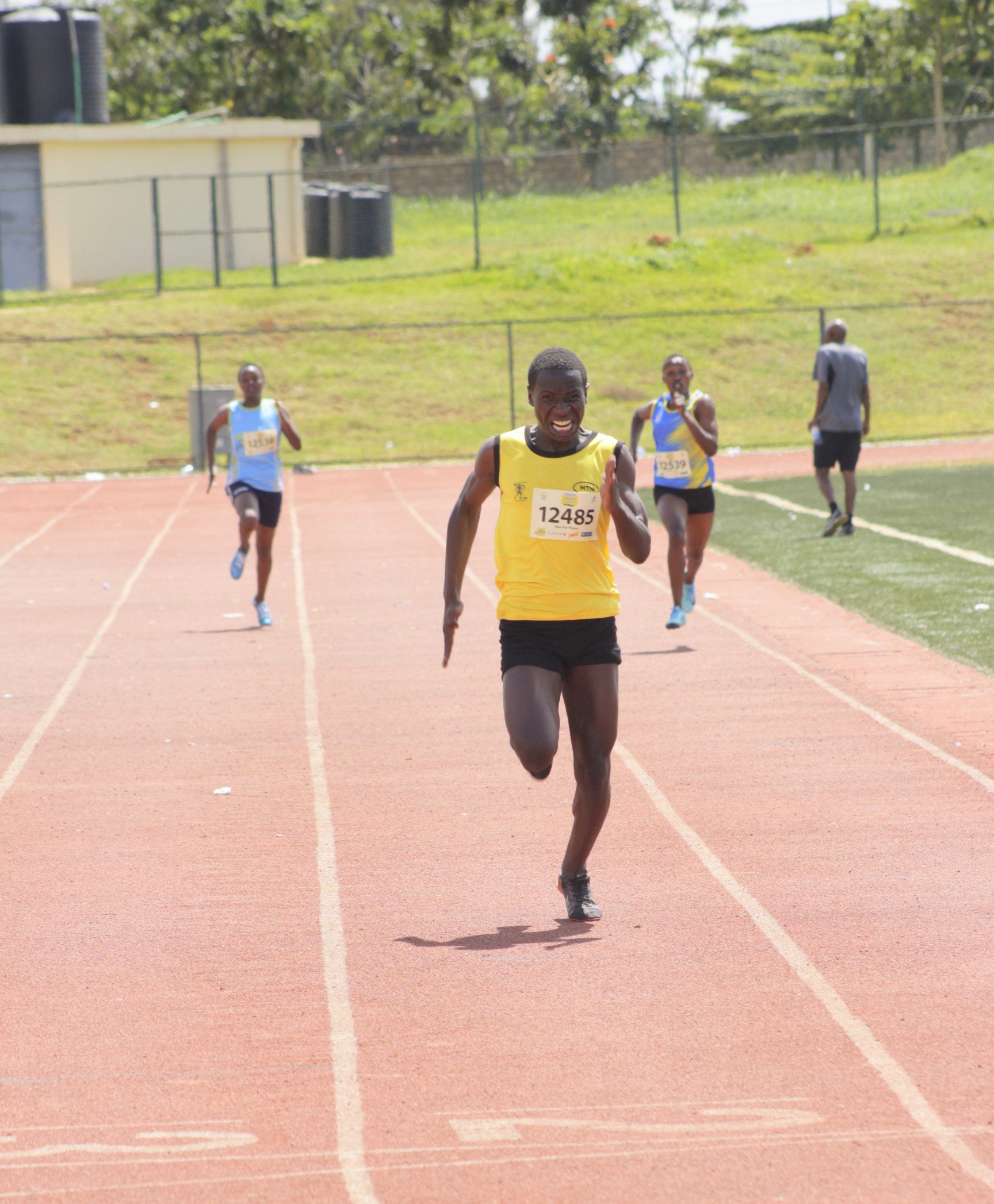 Umutesi Uwase Magnifique yaciye agahigo muri shampiyona y'u Rwanda ko kuba yirutse metero 400 akoresheje amasegonda 53 n'ibyijana 79