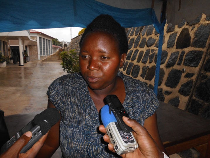 Umutoni avuga ko hari abagabo bahura n'ihohoterwa ariko bagaceceka.
