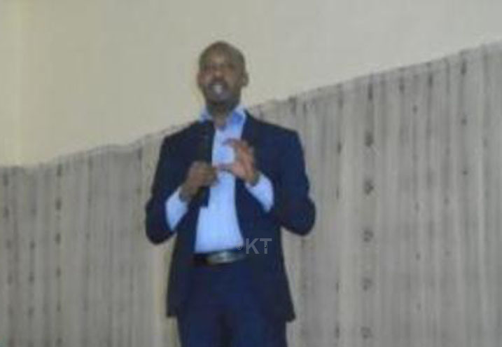 Umuvugizi wa RYHC wungirije avuga ko ababyeyi bakwiye kwikubita agashyi