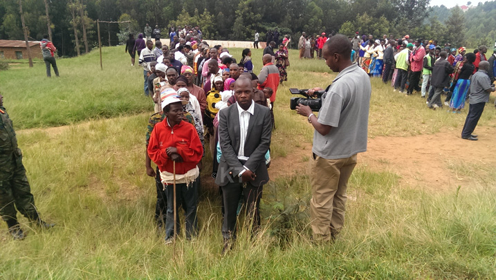 UImuybozi w'Umudugudu wa Gacurabwenge sunday Emmnuel yatowe 100%