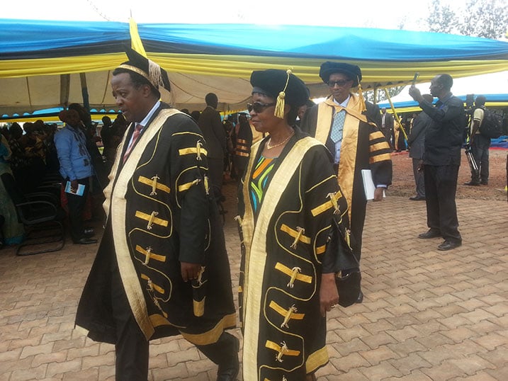 Umuyobozi mukuru wa OUT n