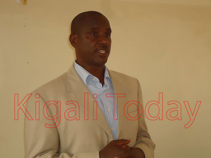 Mugabo avuga ko Umurenge wa Mukarange usigara inyuma mu bwitabire bwa Mitiweri kubera kubarirwa abaturage batabaho.