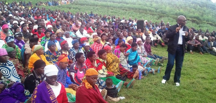 Bahame arihanangiriza abagura imitungo yahawe abatishoboye.