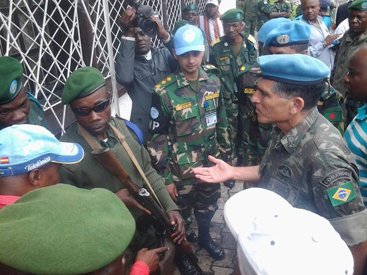 Umuyobozi wa MONUSCO, Gen Santos Kruz yaje kureba abasirikari be bafashwe.