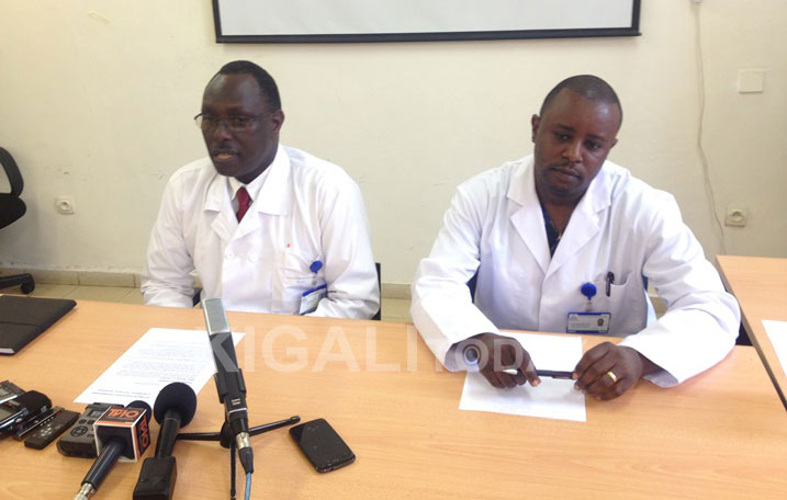 Hategekimana (ibumoso) avuga ko bagamije kugabanya umubare w