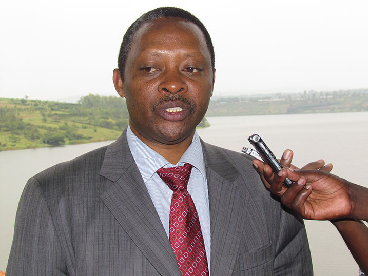 Prof. Shyaka avuga ko inkunga Leta iha imiryango itari iya Leta idakwiye gutuma itisanzura.