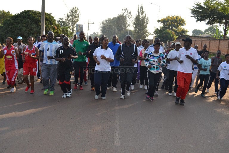 Umuyobozi w'Intara y'Iburasirazuba ari mu bitabiriye iyi sporo maze ayishishikariza abantu bose