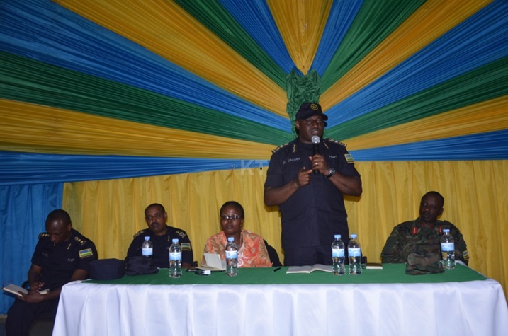 Umuyobozi wa Police mu Rwanda IGP Gasana Emmanuel yabijeje ubuvugizi.
