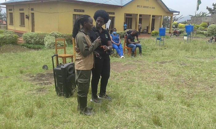 Yavuze ko mu bushobozi buke umuntu yaba afite yafasha uwo aburusha, akamererwa neza, aha ari kumwe na Kayirangwa wa MINUBUMWE