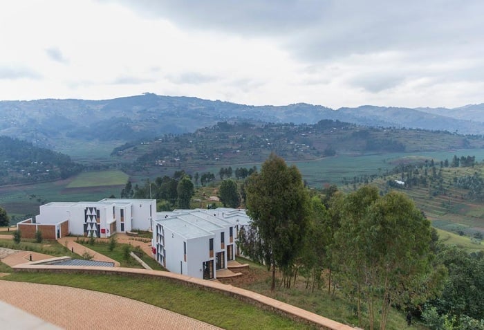 Inyubako za Kaminuza ya Global Health Equity i Burera mu Murenge wa Butaro