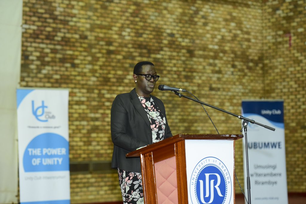 Umuyobozi Mukuru wungirije wa mbere wa Unity Club, Hon. Kayisire Marie Solange, yasabye urubyiruko kwirinda amacakubiri
