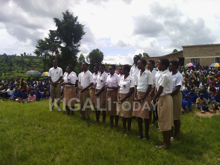 Urubyiruko rurasabwa kwibumbira hamwe rugaharanira icyabateza imbere.