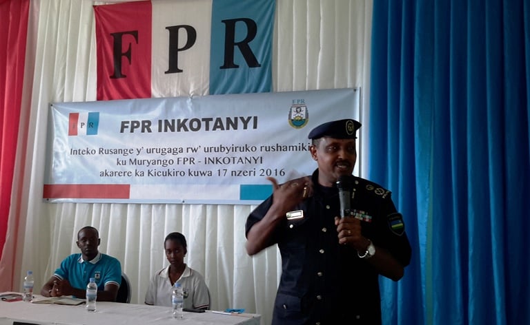 ACP Basabose Denis arasaba urubyiruko kurwanya abafite ibitekerezo by