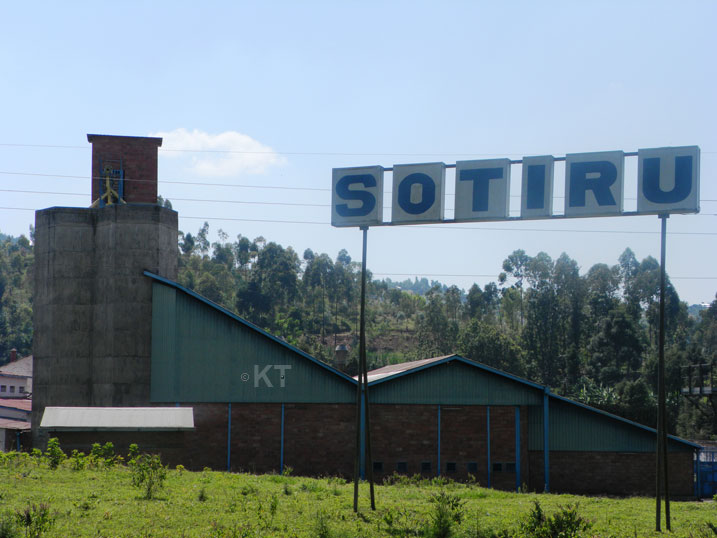 Uruganda rwa Sotiru rumaze imyaka irenga 10 rufunze imiryango inyubako zarwa zatangiye kwangirika.