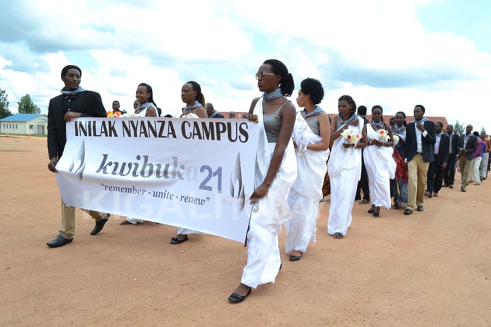 Urugendo rwo kwibuka ku nshuro 21 Jenoside yakorewe Abatutsi mu Karere ka Nyanza.