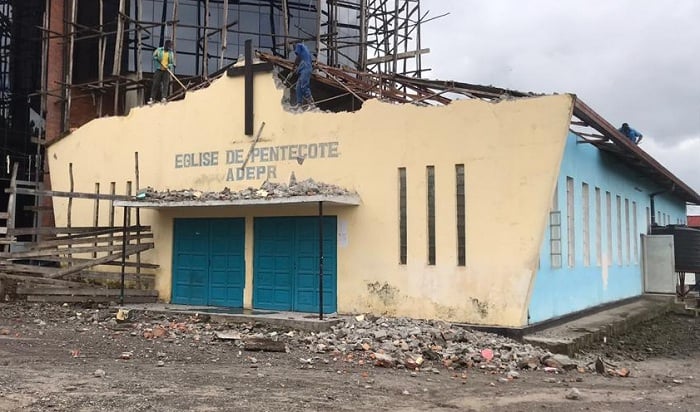 Urusengero rushaje ngo ntabwo rwari rukijyanye n'igihe