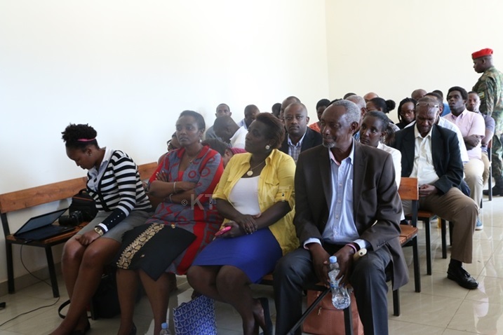 Uru rubanza rwari rwitabiriye n'ishuti n'abavandimwe b'abaregwa.