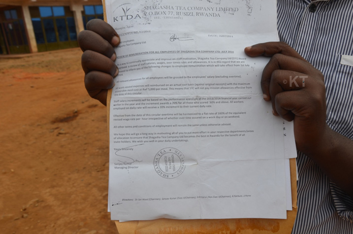 Urwandiko umuyobozi w'uruganda yanditse avuga ko abakozi bagomba guhembwa amasaha y'ikirenga