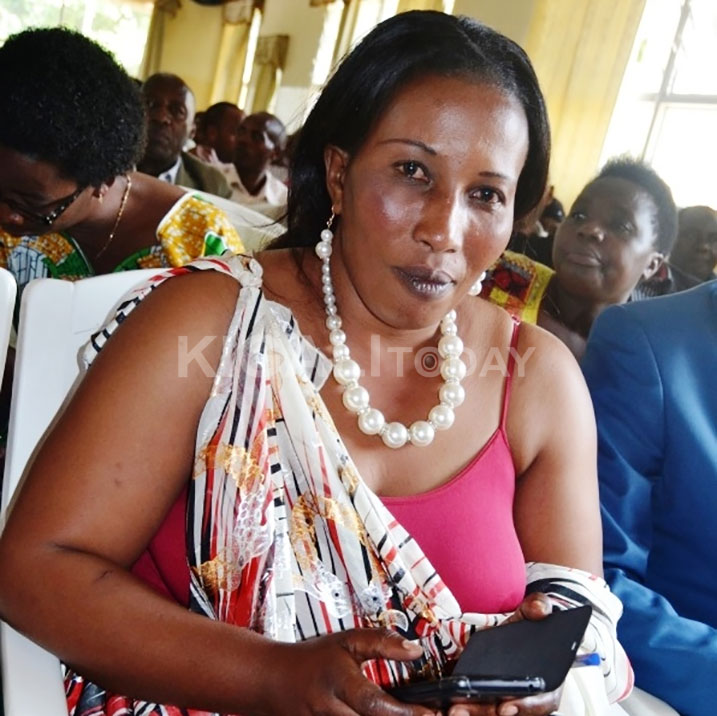 Uwampayizina Marie Grâce watorewe kuba umuyobozi w'akarere wungirije ushinzwe imibereho myiza y'abaturage.
