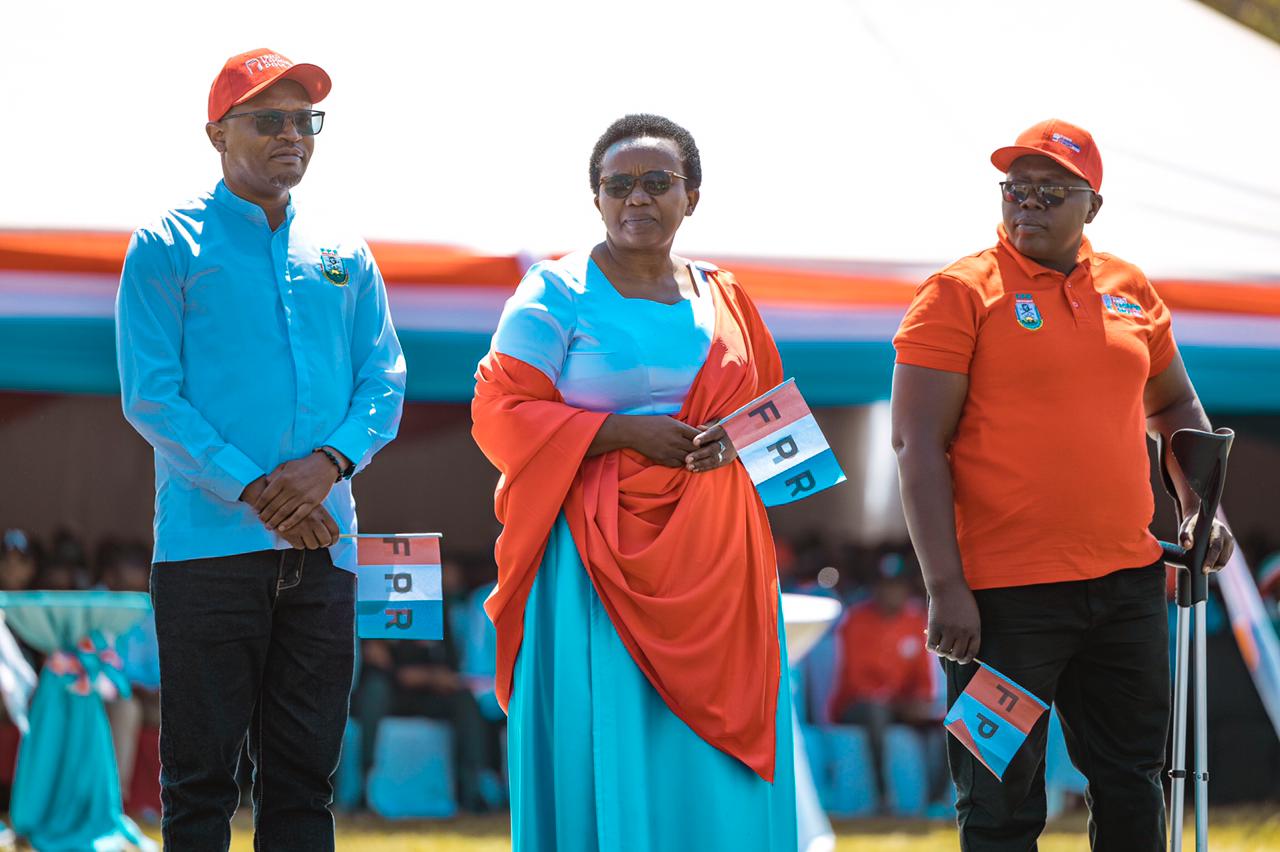 Uwimana Modeste, Nyiramana Christine na Ndayambaje Theoneste nibo bahagarariye abandi kuri site ya Butaro ku Karere ka Burera nk'abakandida Depite b'umuryango RPF Inkotanyi