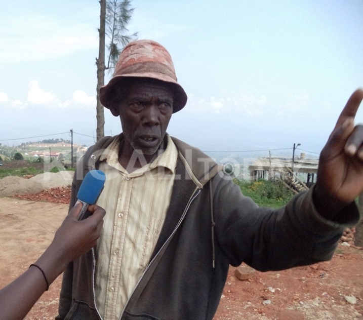 Uyu musaza ngo niyo byagenda gute ntagomba kubura aho Perezida Paul Kagame azaganirira n