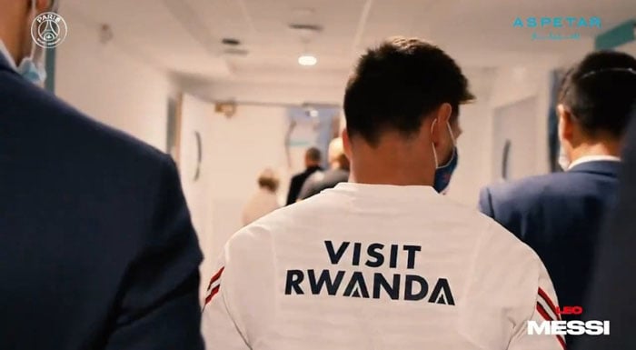 Ifoto ya mbere ya Lionel Messi mu mwambaro wa Visit Rwanda