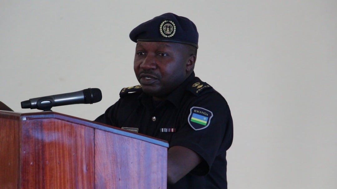 SSP Modesta Bisangwa ushyinzwe gukurikiranira hafi inyigisho zatanzwe muri ayo mahugurwa