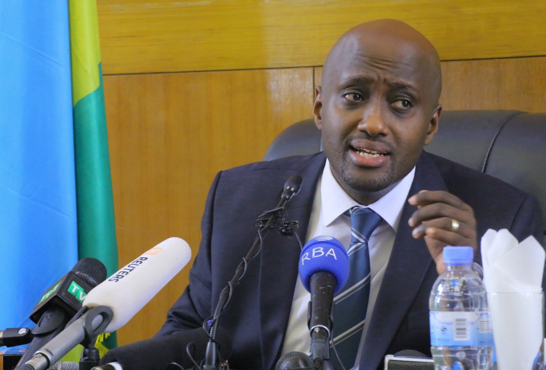 Umunyabanga wa Leta Olivier Nduhungirehe, mu kiganiro n'abanyamakuru