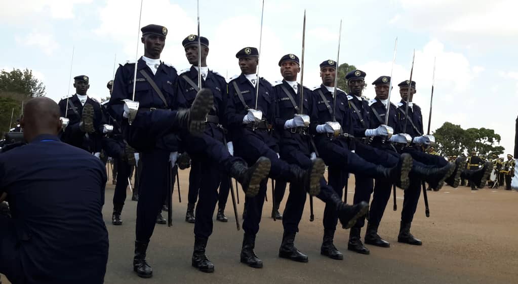Abashoje imyitozo mu Ishuri rya Polisi babanje gukora akarasisi