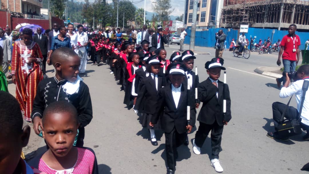 Ibirori by'aba bana byabimburiwe n'Akarasisi kabereye mu Mujyi wa Musanze