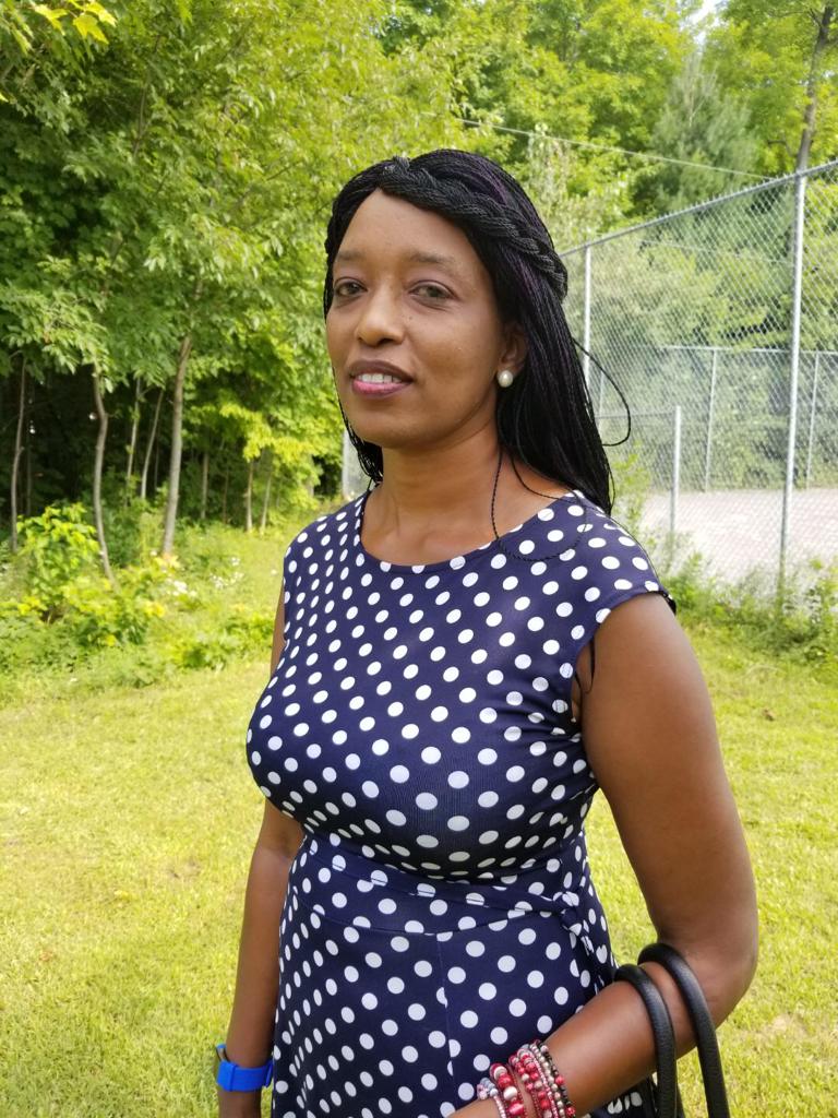 Clarisse Mukundente Kayisire, umwe mu batangije igitekerezo cyo gushinga uru rubuga